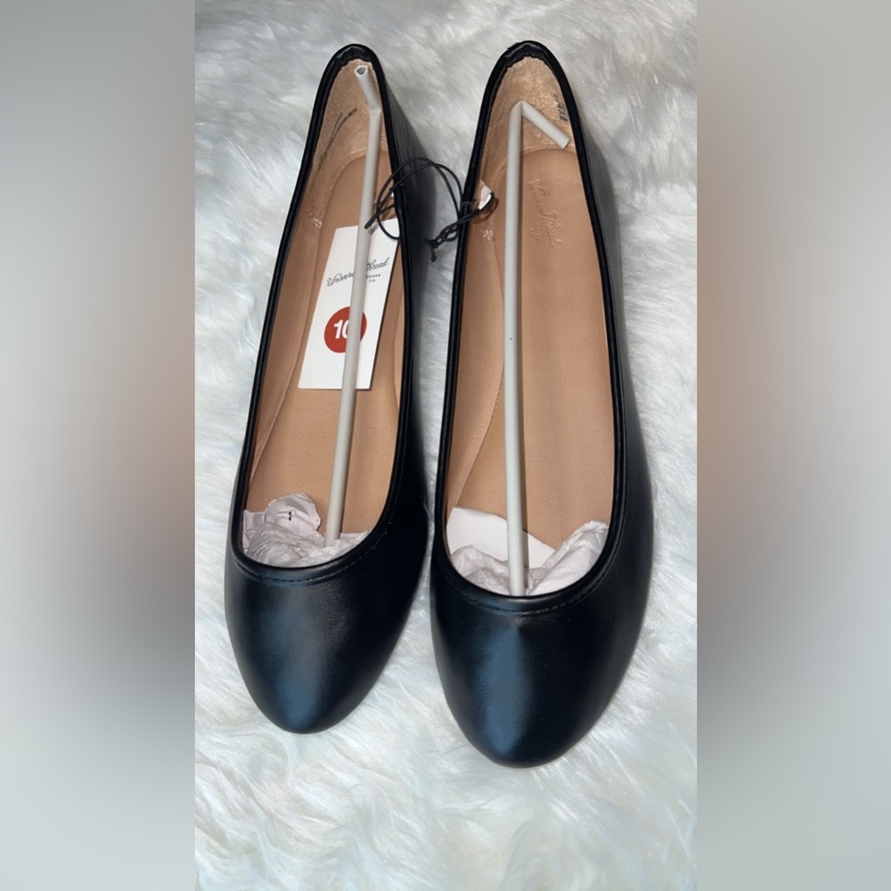 Black shoes